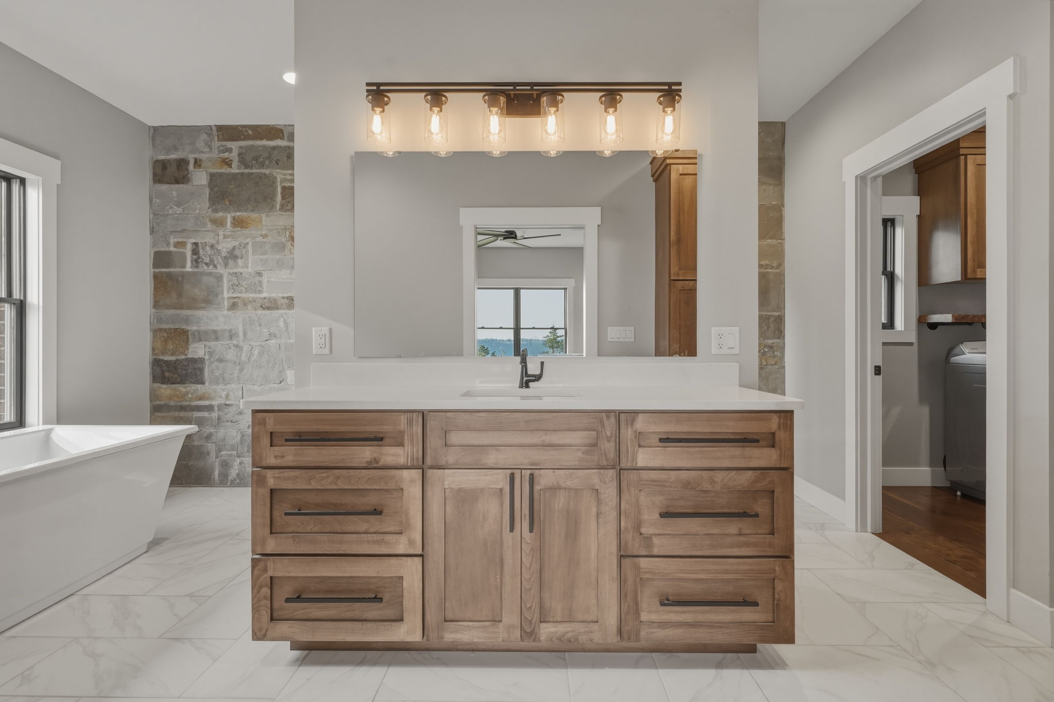 Primary bath dual vanity and soaking tub